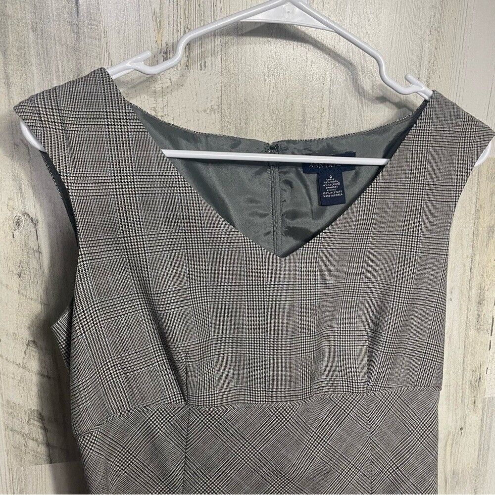 Ann Taylor Vintage SleevelessV Neck Micro Houndstooth Wool Dress Gray‎ size 2 - Picture 3 of 8